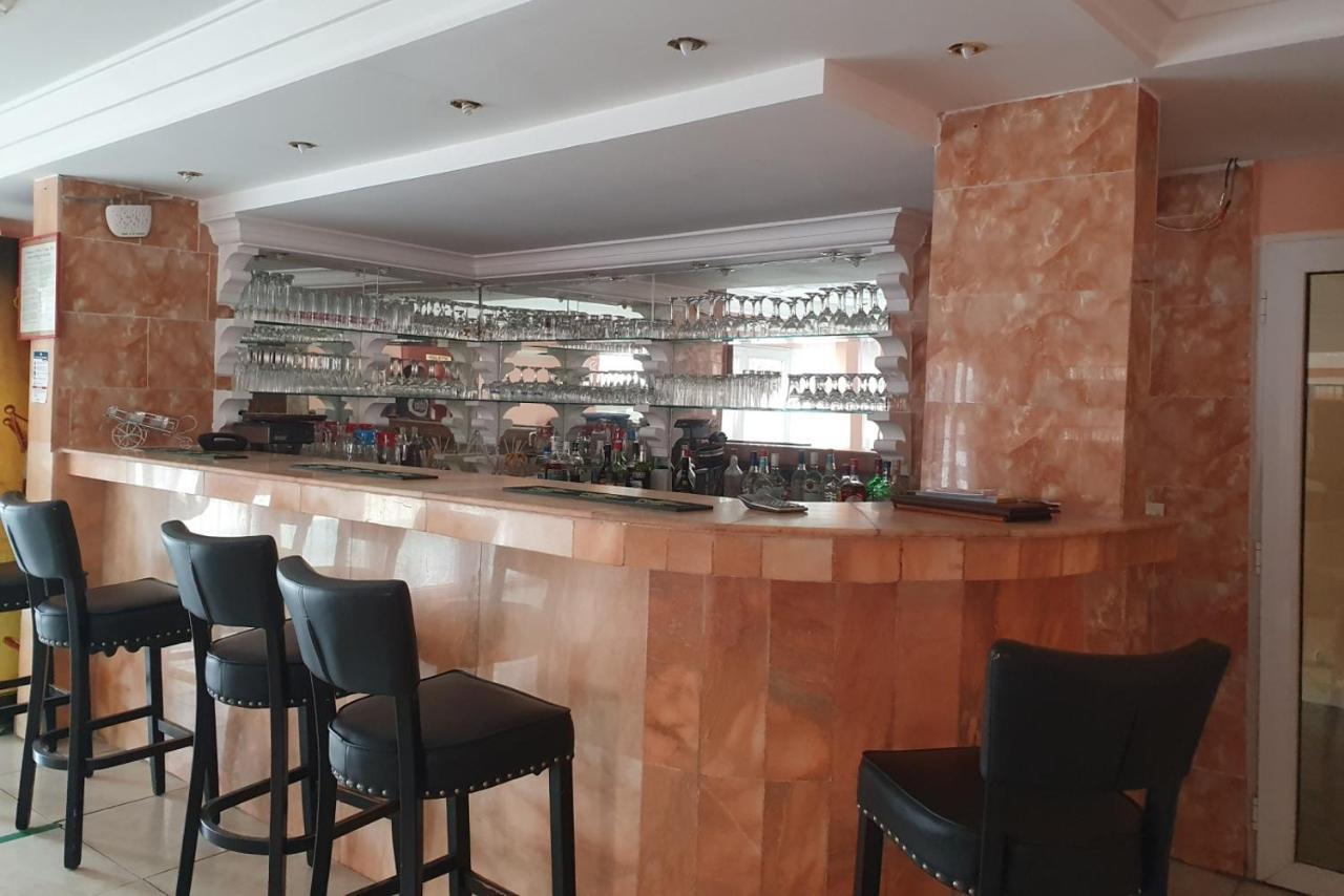 Hotel Imperial Libreville Exterior photo